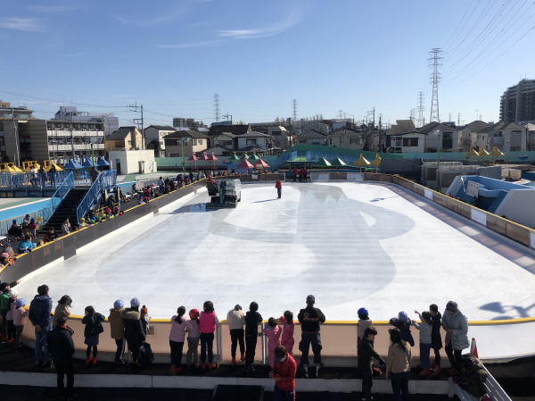 川口グリーンセンターのアイススケート場で滑りまくり！