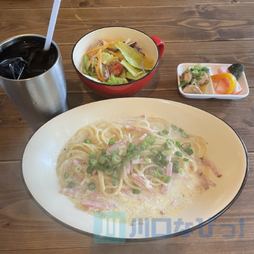 ベーコンと豆乳のパスタ