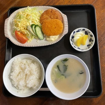 コロッケメンチカツ定食