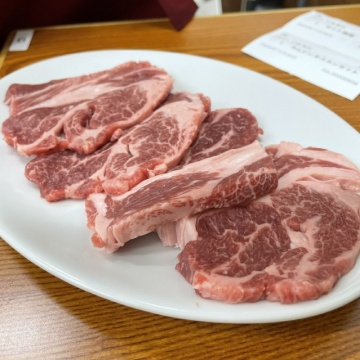 一度も冷凍されていない鮮度抜群の生ラム