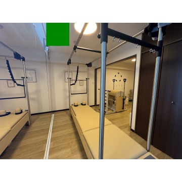 ピラティスマシーン